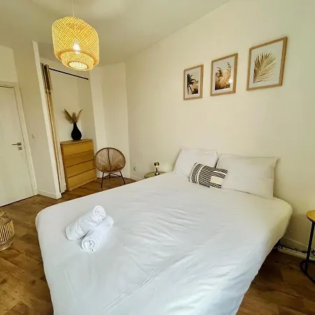 Comme A La Maison Avec Terrasse Дом отдыха *