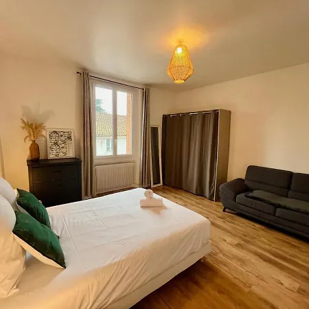 Comme A La Maison Avec Terrasse Holiday home